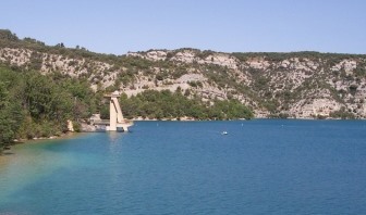 (SCP) Prise d’eau du canal de Provence sur la commune d’Esparron-de-Verdon