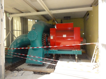 Installation d'une microcentrale pour turbiner le nouveau débit réservé au barrage de Chaudanne